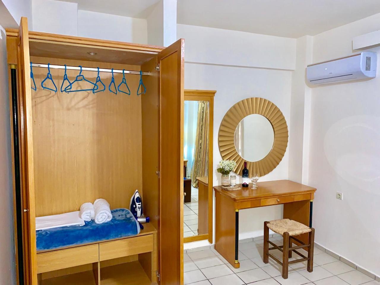The Blue Apartments Херсонисос Екстериор снимка